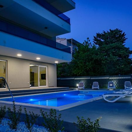Seka Apartments With A Pool Kastela Dış mekan fotoğraf